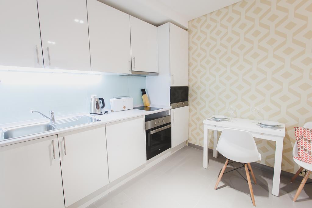 Apartment Loving Chiado